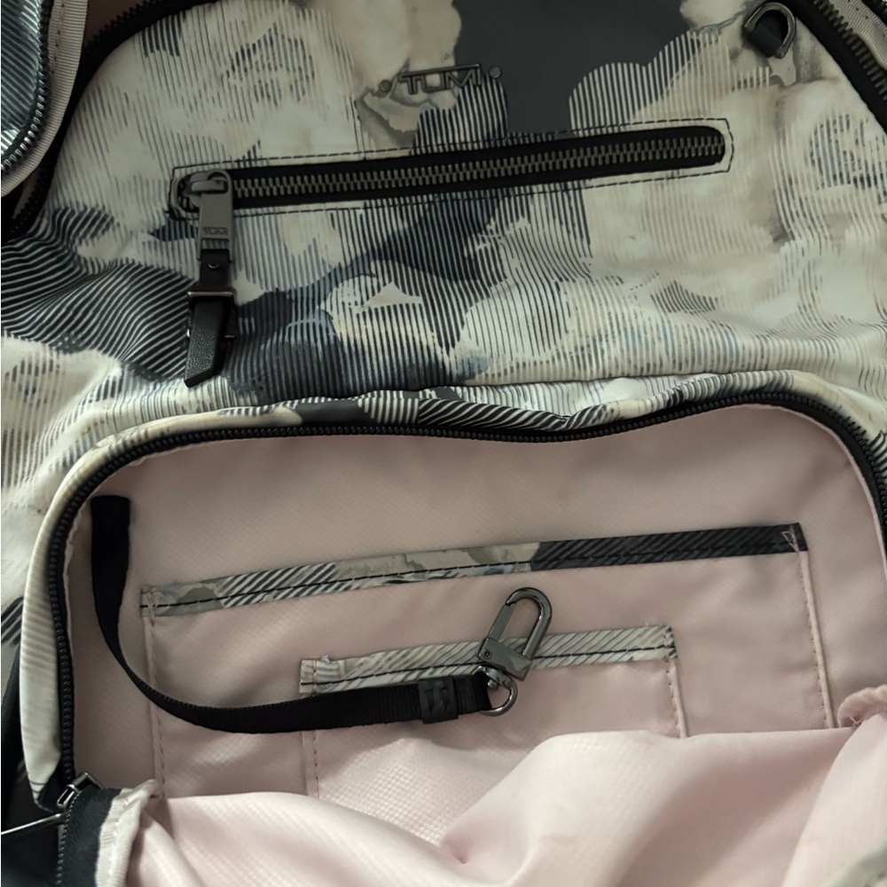 Tumi Black And Gray Patterned Backpack - image 3